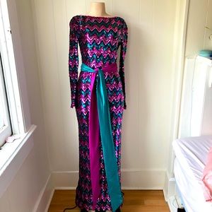 The ol’ Razzle Dazzle Vintage Dress